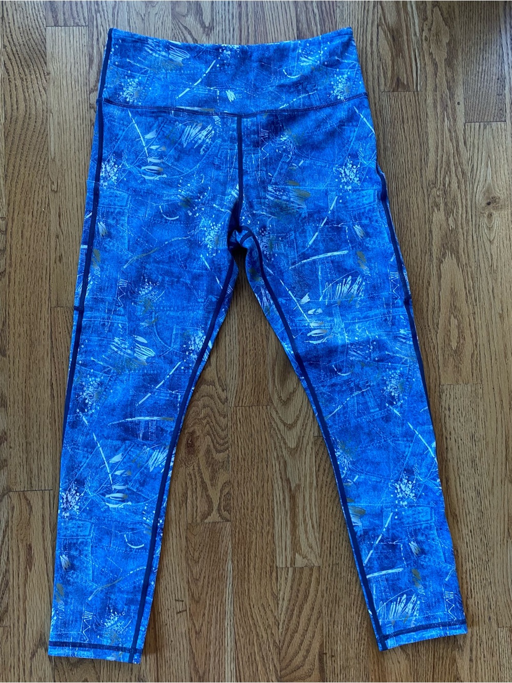 Zyia Denim Artist Pocket Light n
Tight Hi-rise 7/8 24" leggings - Picture 2 of 7